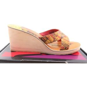 NEW Womens Icon Modern Rose High Heel Wood Wedge